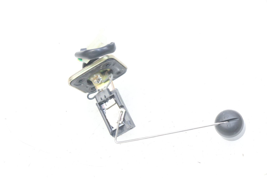 photo de KRAFTSTOFFTANKMESSSTAB SYM CROX 4T 50 (2016 - 2023) - Zoom auf Gebrauchszustand