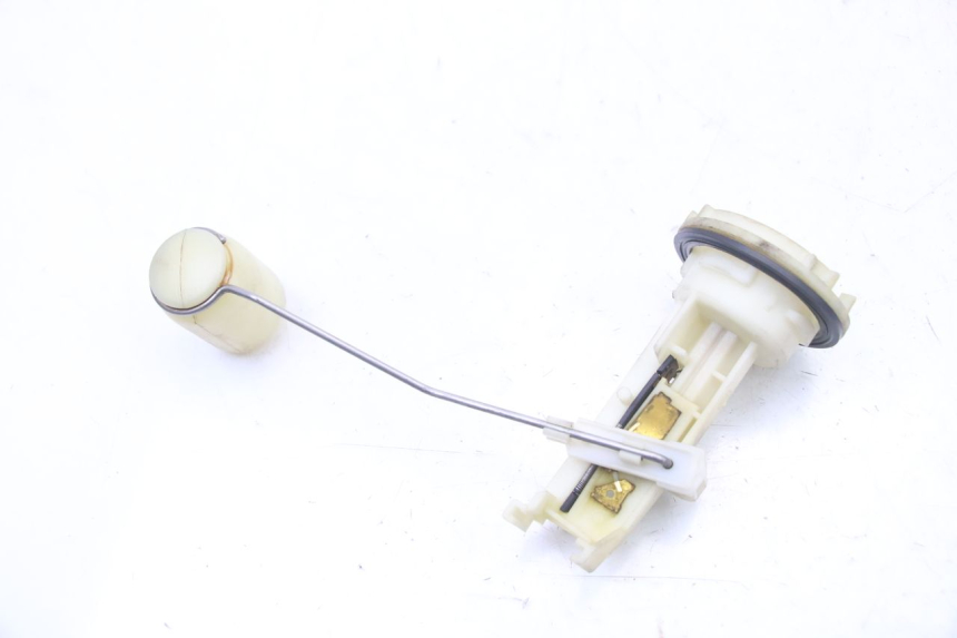 photo de KRAFTSTOFFTANKMESSSTAB PEUGEOT ELYSTAR 50 (2002 - 2014) - Hauptansicht