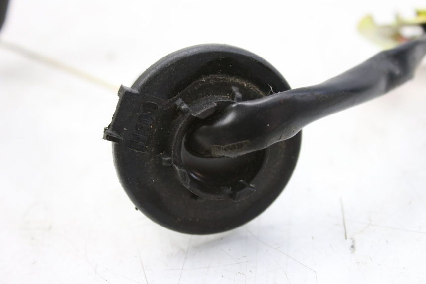 photo de KRAFTSTOFFTANKMESSSTAB JM MOTORS EVOLIS 4T 50 (2018 - 2022) - Alternative Perspektive