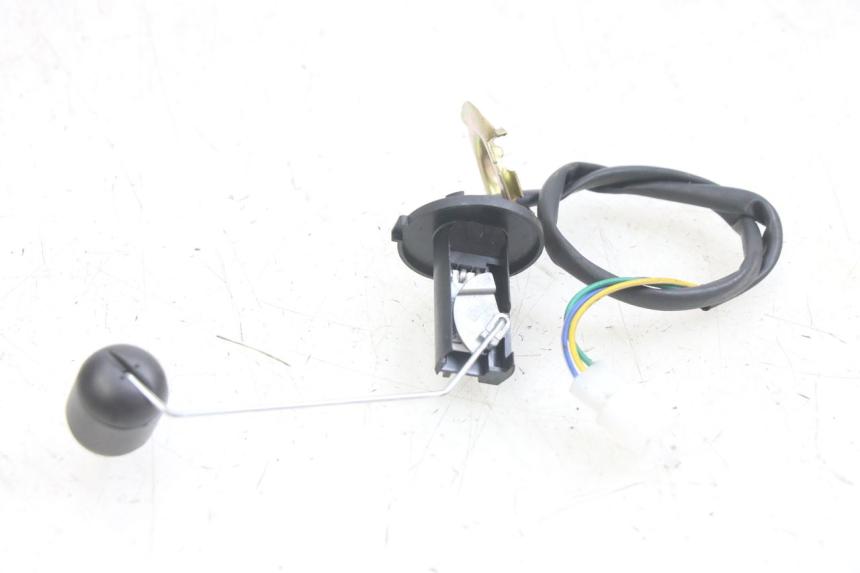 photo de KRAFTSTOFFTANKMESSSTAB JM MOTORS EVOLIS 4T 50 (2018 - 2022) - Hauptansicht