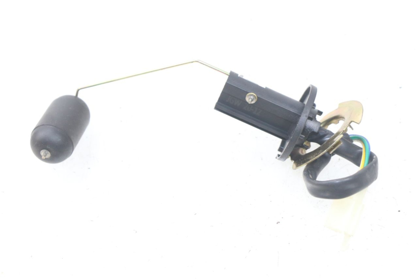 photo de TANKGEBER JM MOTORS F45i 4T 50 (2020 - 2023) - Alternative Perspektive