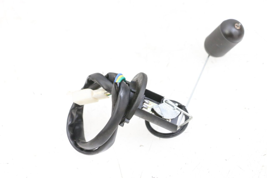 photo de KRAFTSTOFFANZEIGE BTC FELICE SPORT 50 - Detailansicht des Bauteils