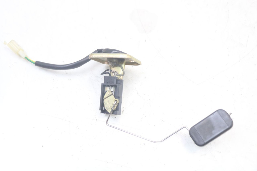 photo de KRAFTSTOFFTANKMESSSTAB SYM FIDDLE 3 III 125 (2014 - 2020) - Zoom auf Gebrauchszustand