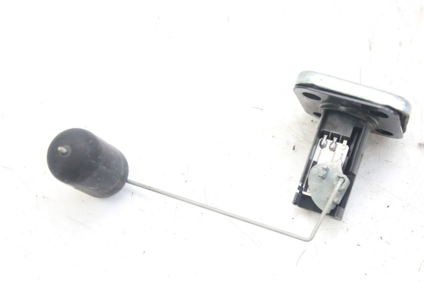 photo de KRAFTSTOFFTANKMESSSTAB PIAGGIO FLY 4T 50 (2013 - 2017) - Zoom auf Gebrauchszustand