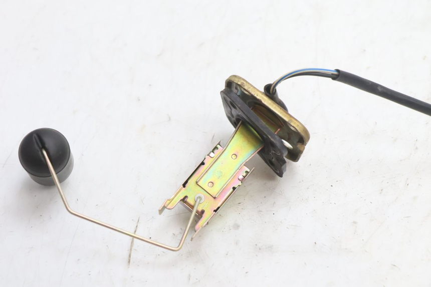 photo de KRAFTSTOFFTANKMESSSTAB TNT MOTOR GRIDO 2T 50 (2010 - 2019) - Alternative Perspektive