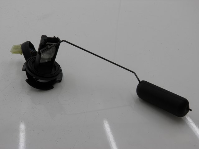 photo de TANKGEBER HONDA SH 125 (2001 - 2003) - Alternative Perspektive