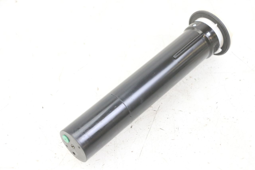 photo de TANKGEBER PIAGGIO IE MP3 YOURBAN 300 (2011 - 2016) - Alternative Perspektive