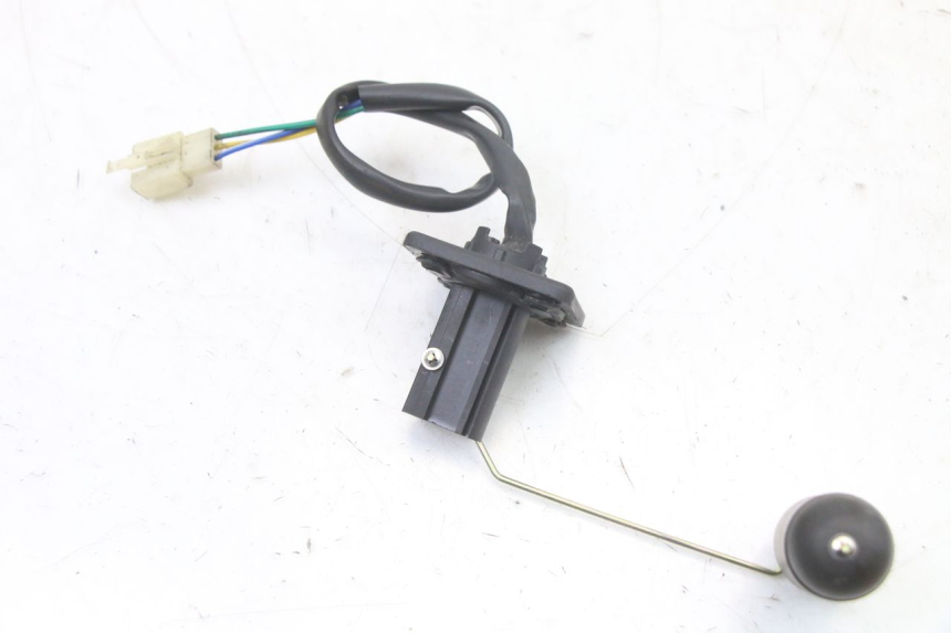 photo de KRAFTSTOFFTANKMESSSTAB JM MOTORS MIA 50 (2017 - 2020) - Detailansicht des Bauteils