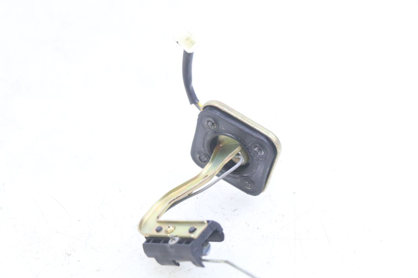 photo de KRAFTSTOFFTANKMESSSTAB PEUGEOT KISBEE 2T 50 (2010 - 2017) - Detailansicht des Bauteils