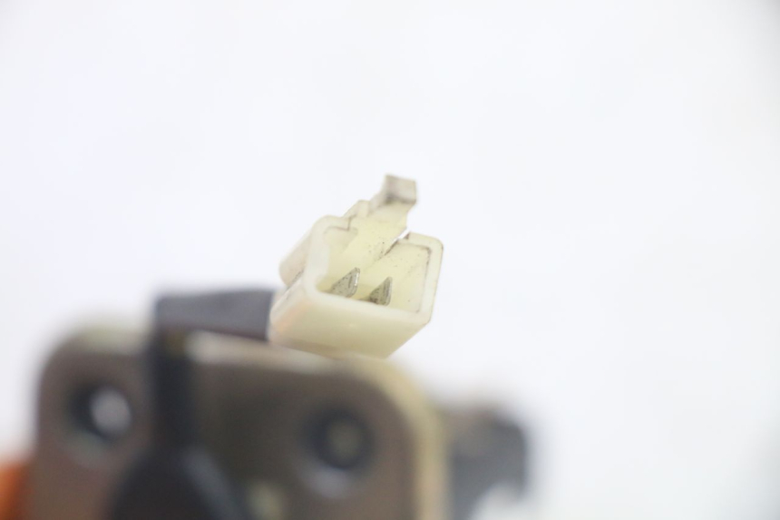 photo de KRAFTSTOFFTANKMESSSTAB PEUGEOT KISBEE 4T 50 (2010 - 2017) - Alternative Perspektive