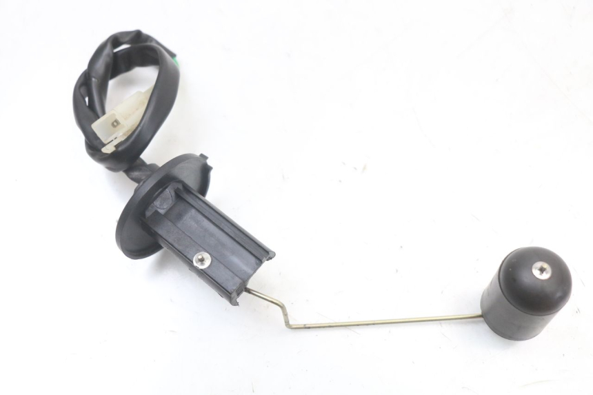 photo de KRAFTSTOFFTANKMESSSTAB ORCAL KITE 4T 50 (2019 - 2023) - Alternative Perspektive