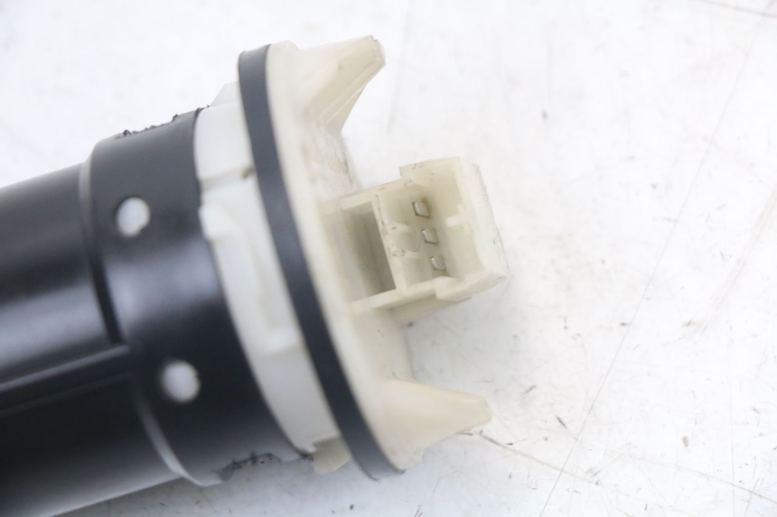 photo de TANKANZEIGE KRAFTSTOFF PIAGGIO LIBERTY 125 (2009 - 2013) - Zoom auf Gebrauchszustand