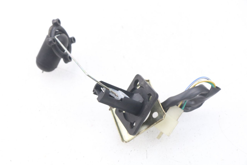 photo de KRAFTSTOFFTANKMESSSTAB JM MOTORS MIA 50 (2017 - 2020) - Detailansicht des Bauteils