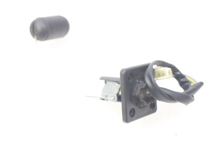 photo de KRAFTSTOFFTANKMESSSTAB JM MOTORS MIA 50 (2017 - 2020) - Hauptansicht