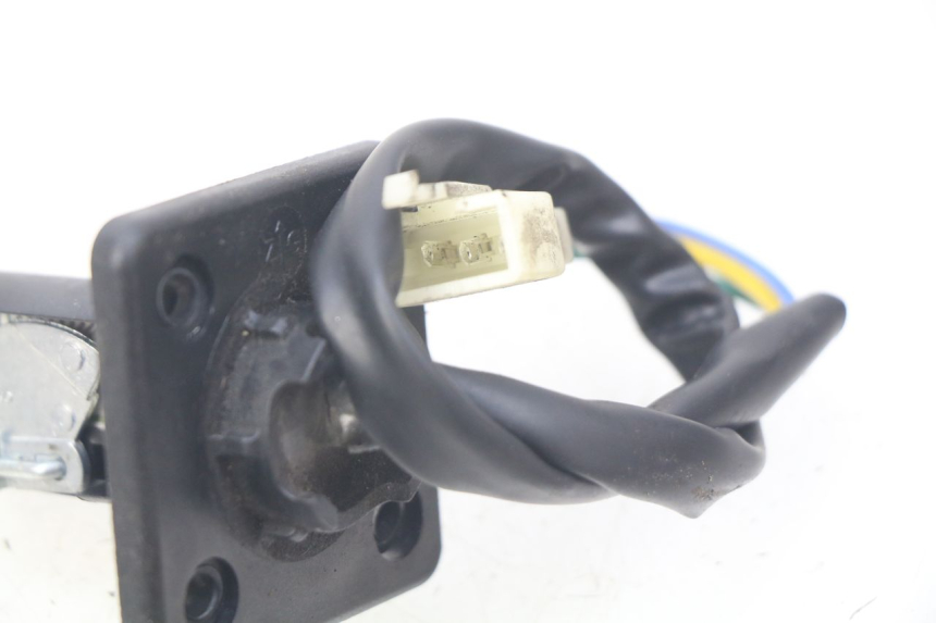 photo de KRAFTSTOFFTANKMESSSTAB JM MOTORS MIA 50 (2017 - 2020) - Alternative Perspektive