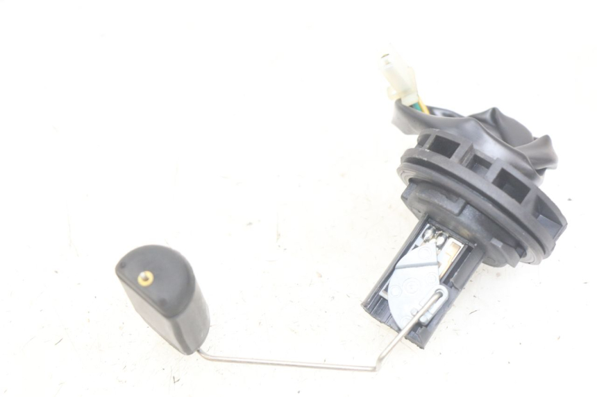 photo de TANKANZEIGE KRAFTSTOFF SYM MIO 50 (2011 - 2017) - Hauptansicht