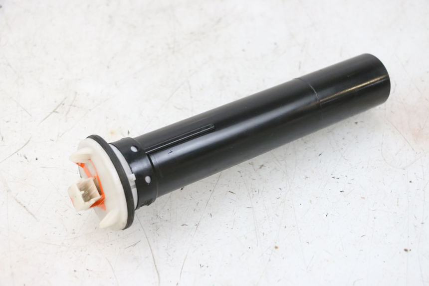 photo de TANKGEBER PIAGGIO MP3 HPE 300 (2019 - 2026) - Zoom auf Gebrauchszustand