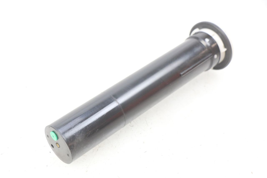 photo de KRAFTSTOFFTANKMESSSTAB PIAGGIO MP3 LT 300 (2010 - 2016) - Alternative Perspektive