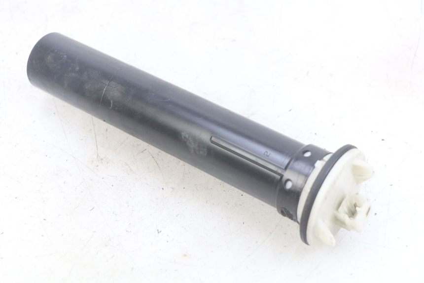 photo de KRAFTSTOFFTANKMESSSTAB PIAGGIO MP3 LT 400 (2007 - 2012) - Technische Nahaufnahme