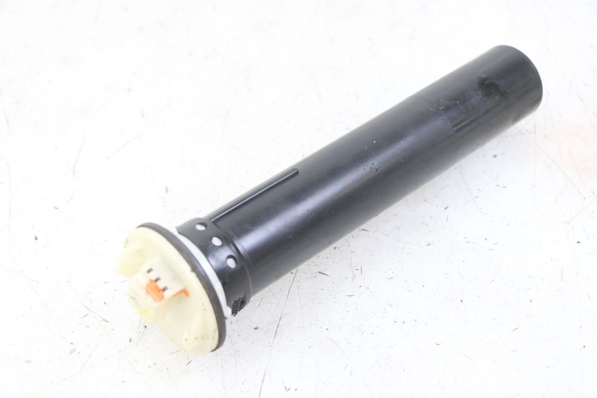 photo de KRAFTSTOFFTANKMESSSTAB PIAGGIO MP3 LT 400 (2007 - 2012) - Hauptansicht