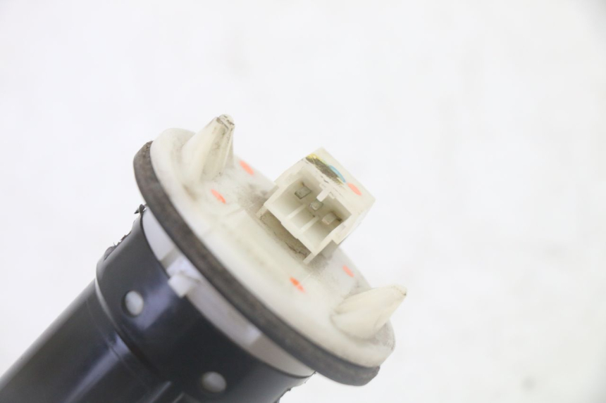 photo de KRAFTSTOFFTANKMESSSTAB PIAGGIO MP3 LT 300 (2010 - 2016) - Detailansicht des Bauteils