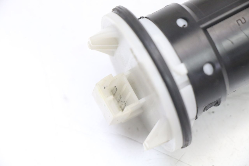 photo de KRAFTSTOFFTANKMESSSTAB PIAGGIO MP3 500 (2014 - 2017) - Detailansicht des Bauteils