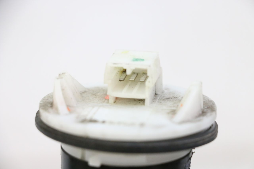 photo de KRAFTSTOFFTANKMESSSTAB PIAGGIO MP3 500 (2014 - 2017) - Detailansicht des Bauteils