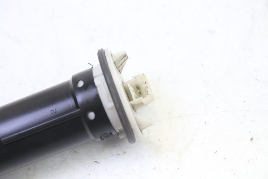 photo de TANKGEBER PIAGGIO MP3 125 (2006 - 2014) - Detailansicht des Bauteils