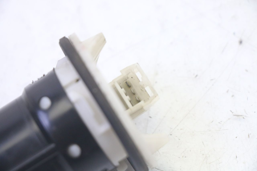 photo de KRAFTSTOFFTANKMESSSTAB PIAGGIO MP3 RL 250 (2006 - 2010) - Detailansicht des Bauteils