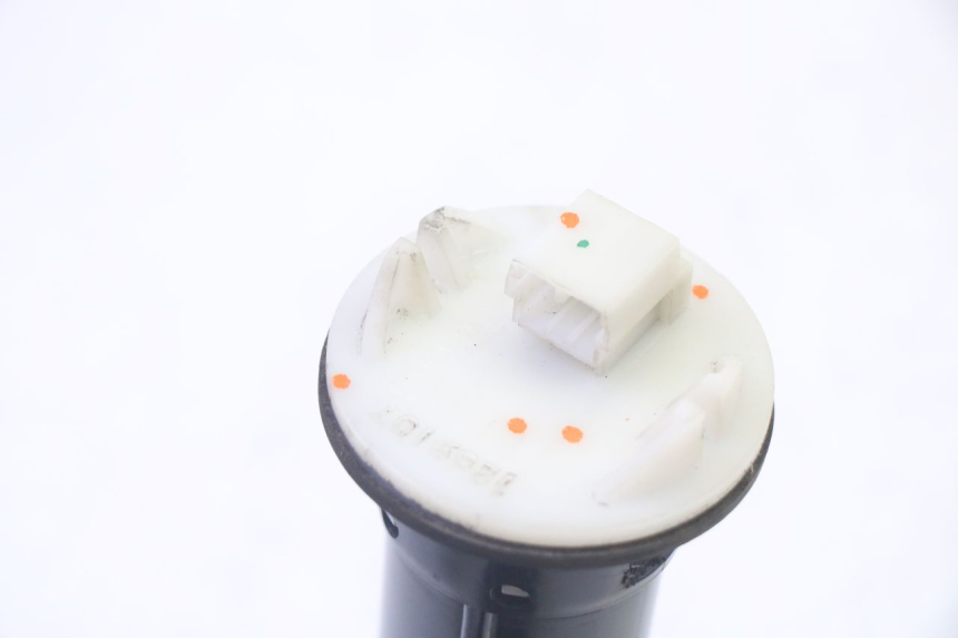 photo de KRAFTSTOFFTANKMESSSTAB PIAGGIO MP3 RL 250 (2006 - 2010) - Zoom auf Gebrauchszustand