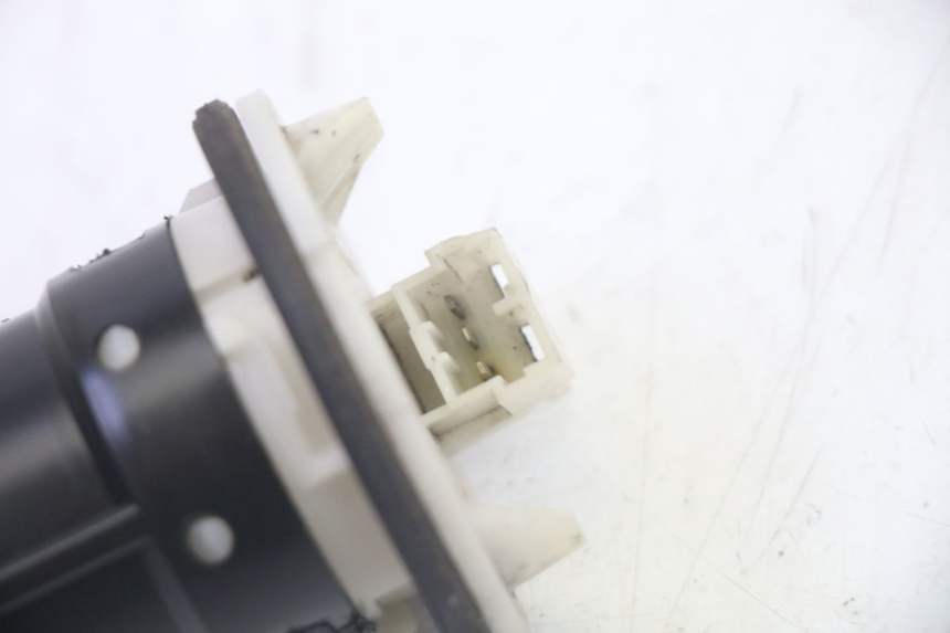 photo de TANKGEBER PIAGGIO MP3 125 (2006 - 2014) - Detailansicht des Bauteils