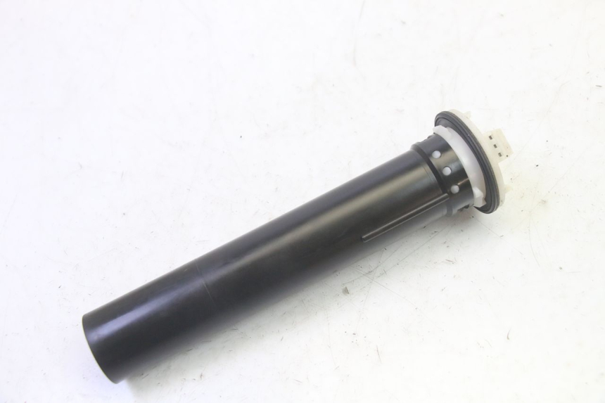 photo de KRAFTSTOFFTANKMESSSTAB PIAGGIO MP3 RL 250 (2006 - 2010) - Alternative Perspektive