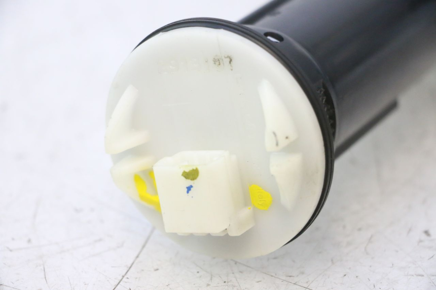 photo de TANKGEBER PIAGGIO MP3 500 (2011 - 2015) - Zoom auf Gebrauchszustand