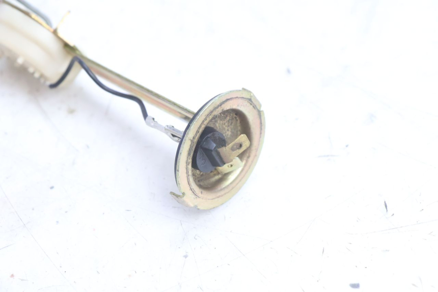 photo de TANKGEBER YAMAHA NEO'S NEOS 2T 50 (1998 - 2007) - Detailansicht des Bauteils