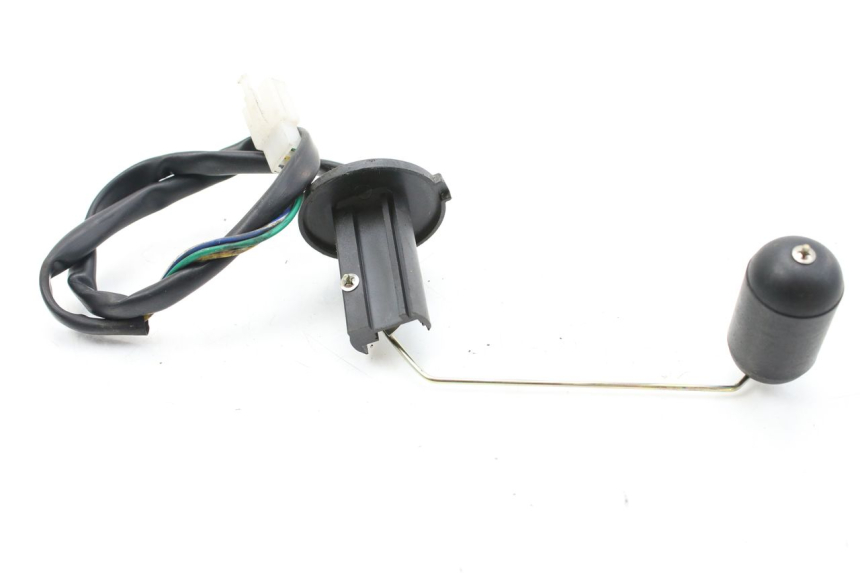 photo de KRAFTSTOFFTANKMESSSTAB NECO ONE 4T 50 (2011 - 2020) - Zoom auf Gebrauchszustand