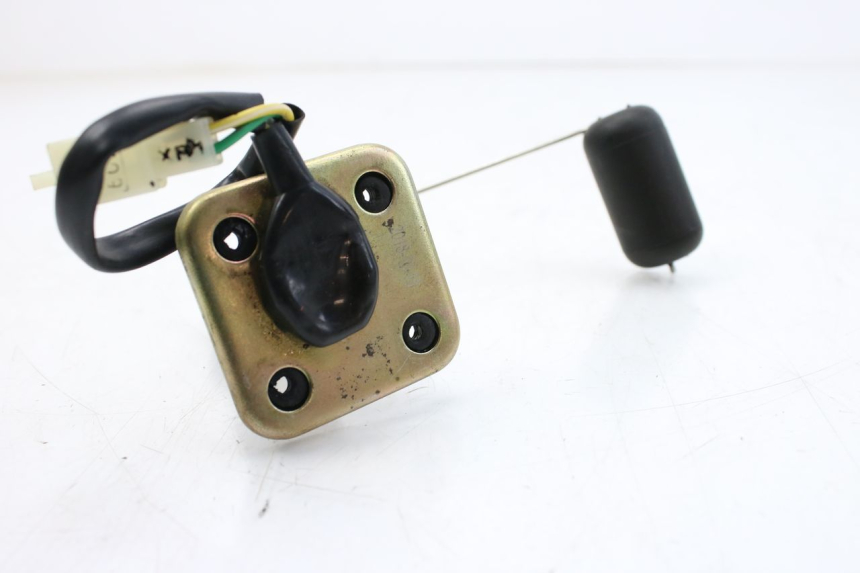 photo de KRAFTSTOFFTANKMESSSTAB SYM ORBIT III 3 4T 50 (2018 - 2021) - Zoom auf Gebrauchszustand