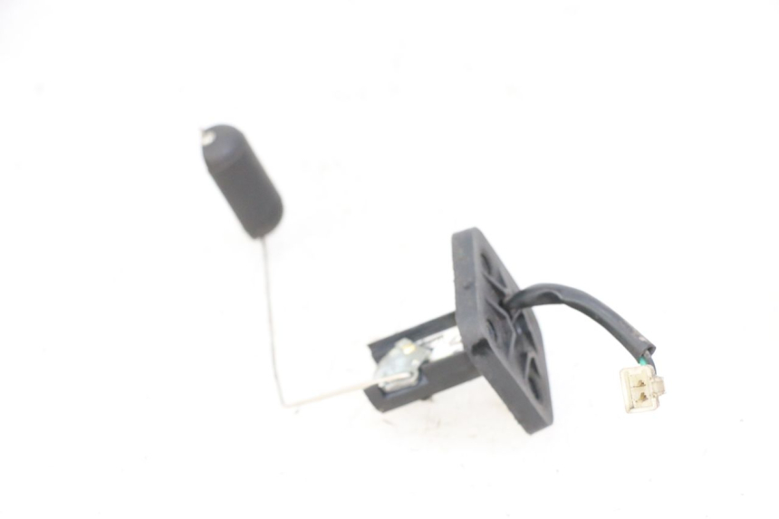 photo de KRAFTSTOFFTANKMESSSTAB PEUGEOT CITYSTAR 50 (2013 - 2017) - Zoom auf Gebrauchszustand