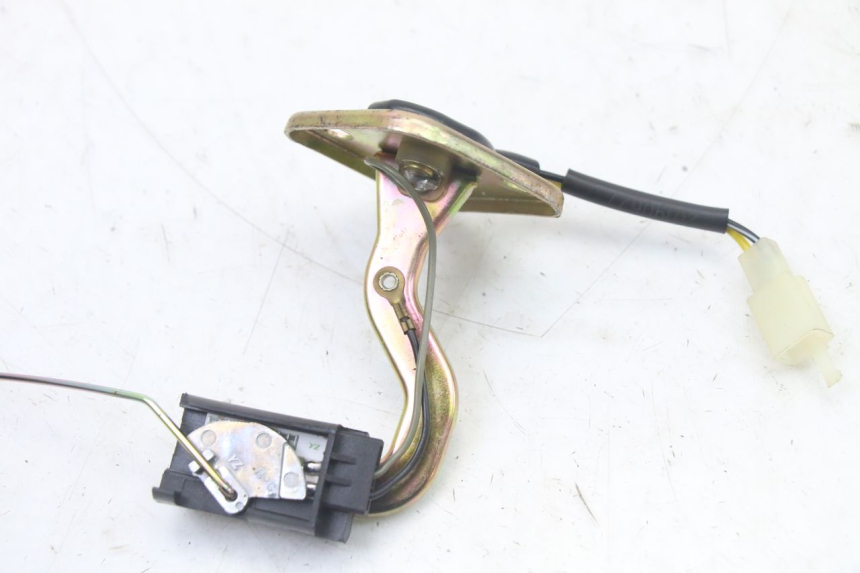 photo de KRAFTSTOFFTANKMESSSTAB PEUGEOT KISBEE 4T 50 (2018 - 2022) - Detailansicht des Bauteils