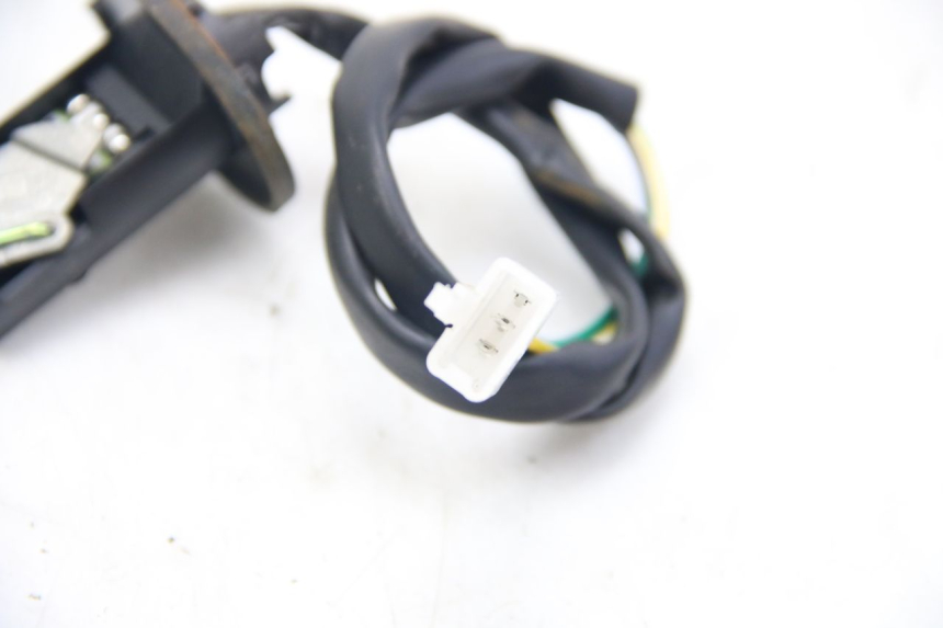 photo de KRAFTSTOFFTANKMESSSTAB TNT MOTOR ROMA 10' 4T 50 (2019 - 2022) - Alternative Perspektive