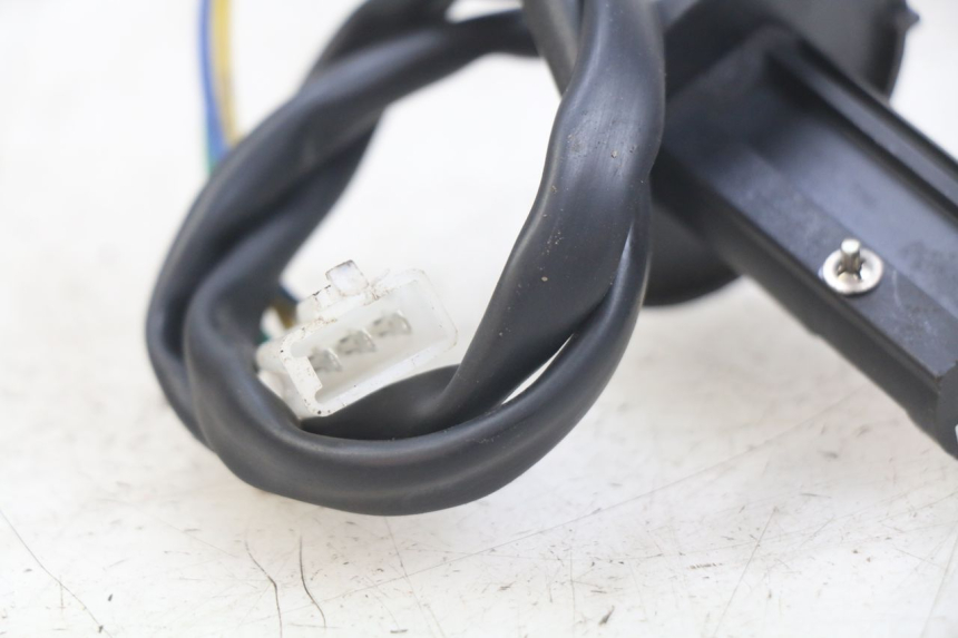 photo de KRAFTSTOFFTANKMESSSTAB TNT MOTOR ROMA 10' 4T 50 (2019 - 2022) - Zoom auf Gebrauchszustand