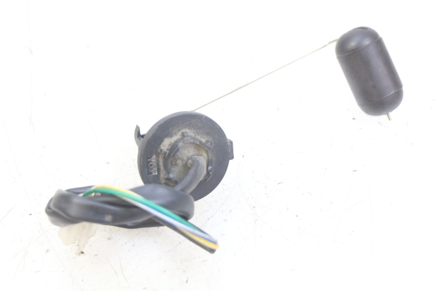 photo de KRAFTSTOFFTANKMESSSTAB TNT MOTOR ROMA 10' 4T 50 (2019 - 2022) - Alternative Perspektive