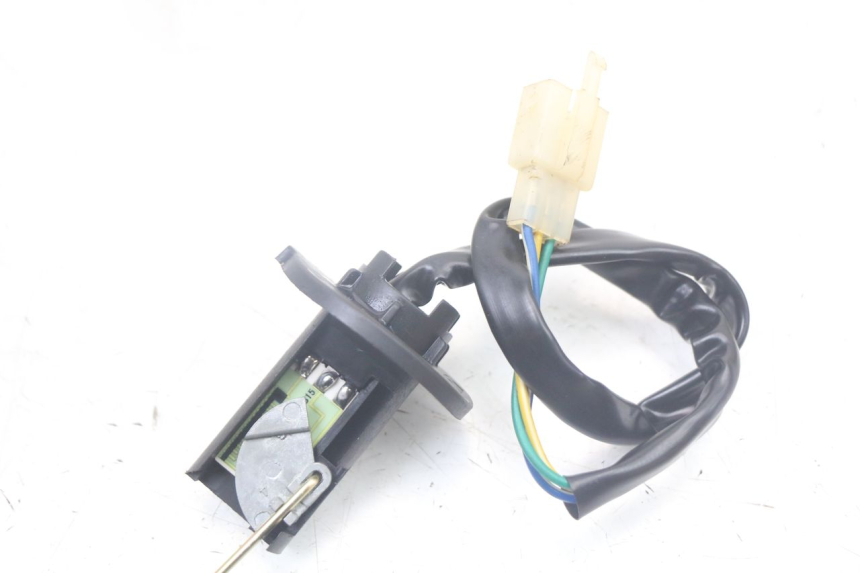 photo de KRAFTSTOFFTANKMESSSTAB TNT MOTOR ROMA 10' 4T 50 (2007 - 2018) - Detailansicht des Bauteils