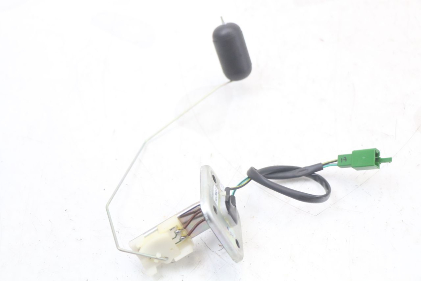 photo de TANKGEBER ROYAL ENFIELD CONTINENTAL GT 650 (2019 - 2024) - Hauptansicht