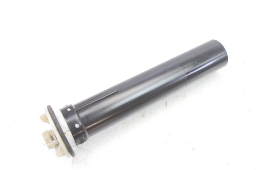 photo de TANKGEBER GILERA RUNNER SP 50 (2006 - 2008) - Zoom auf Gebrauchszustand