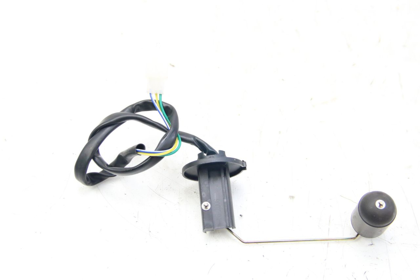 photo de KRAFTSTOFFTANKMESSSTAB JM MOTORS SANTANA 50 (2014 - 2023) - Zoom auf Gebrauchszustand