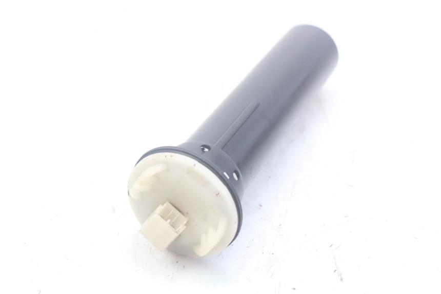 photo de KRAFTSTOFFTANKMESSSTAB APRILIA SCARABEO 100 (2003 - 2012) - Hauptansicht