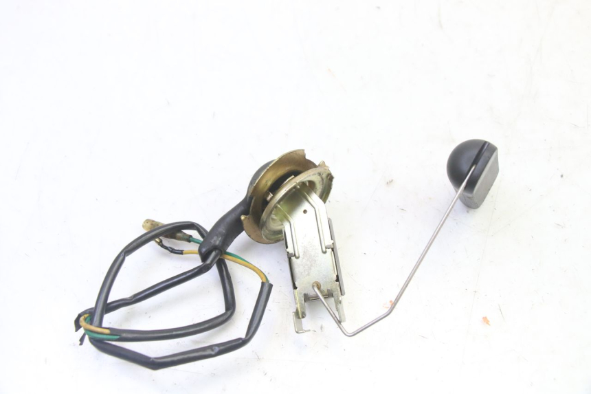 photo de KRAFTSTOFFTANKANZEIGE PEUGEOT SPEEDAKE 50 (1995 - 1997) - Zoom auf Gebrauchszustand