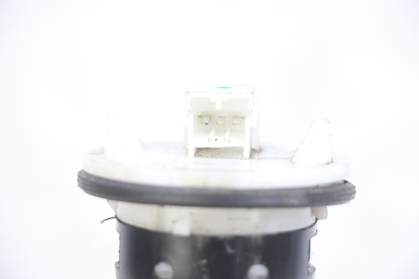 photo de KRAFTSTOFFTANKMESSSTAB APRILIA SR 2T 50 (2012 - 2017) - Zoom auf Gebrauchszustand