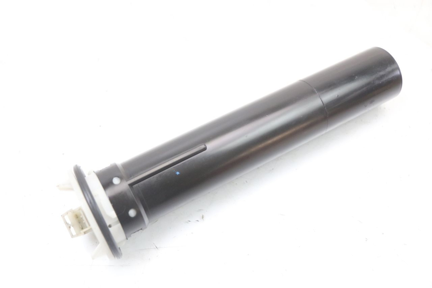 photo de TANKGEBER APRILIA SR MOTARD 50 (2012 - 2018) - Zoom auf Gebrauchszustand