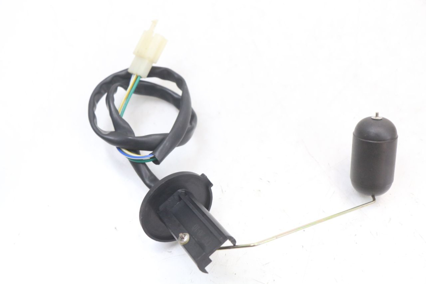 photo de KRAFTSTOFFTANKMESSSTAB VASTRO STREET X 4T 50 (2016 - 2021) - Alternative Perspektive